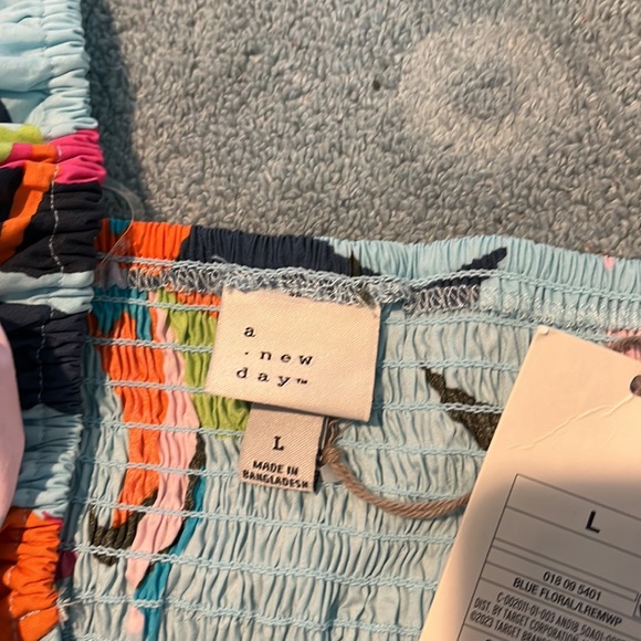 Women’s pretty dress with 2 pockets. 2154 - Picture 4 of 5